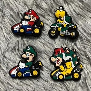 Mario Kart Croc Charm Set
